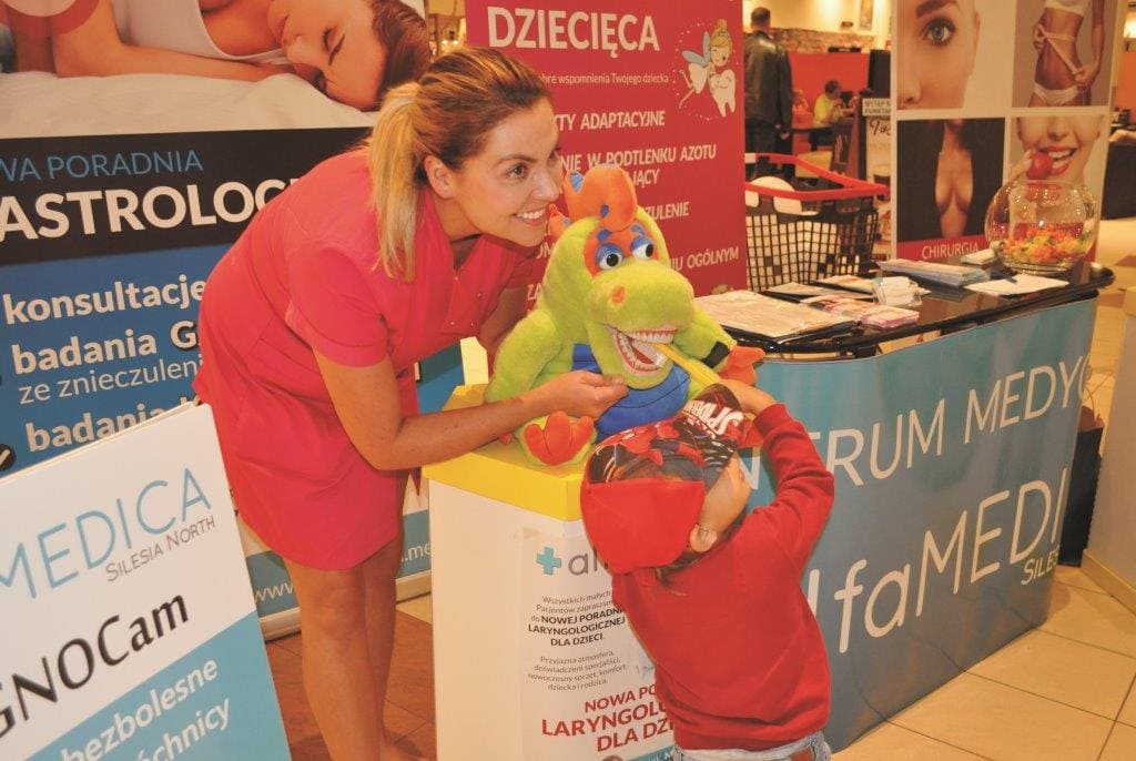 Alfamedica, Alfaestetica, galeria jurajska, laserowa korekcja wzroku, gonciarz, rogowska-godela, implanty